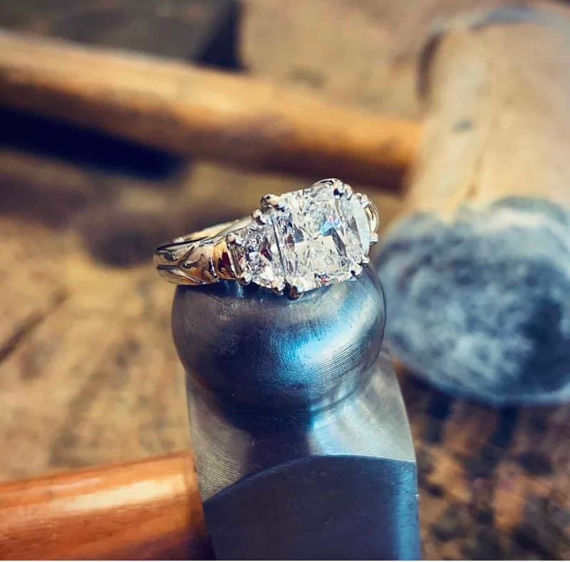 Diamond ring on the ring mandrel